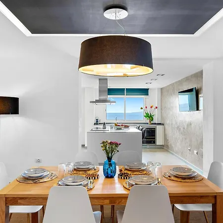 Frontline With Terrace Radazul