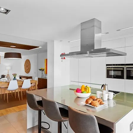 Frontline With Terrace