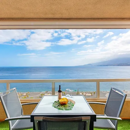 דירה Frontline With Terrace *