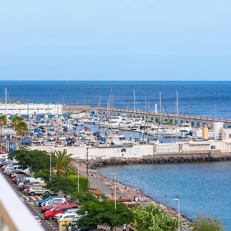 Frontline With Terrace דירה *