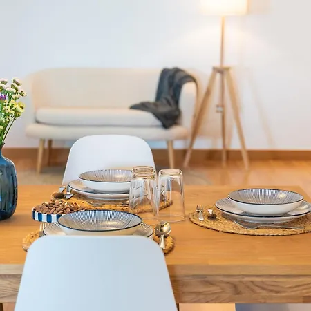 Frontline With Terrace דירה