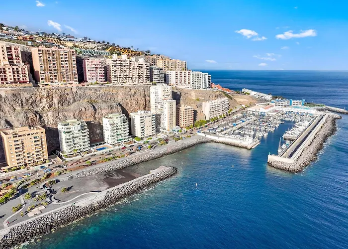 Frontline With Terrace